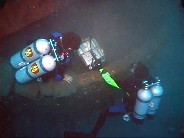 divers.jpg